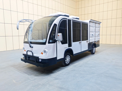 6-8座封闭箱式货车带空调CAR-HX14BZ01