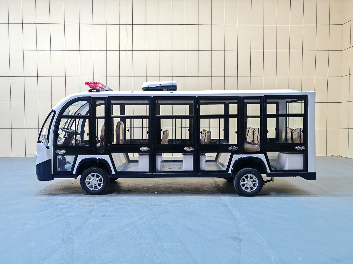 14座封闭电动巡逻车CAR-XL14BZ01a.jpg