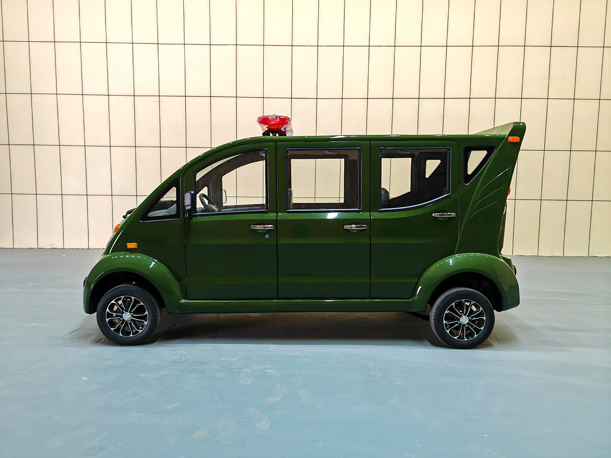 6-8座封闭巡逻车CAR-XL8-BZ16-FB-JLa.jpg