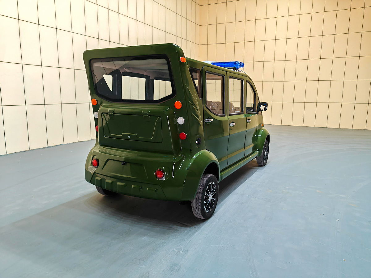 6-8座封闭巡逻车CAR-XL8-BZ16-FB-JLb.jpg