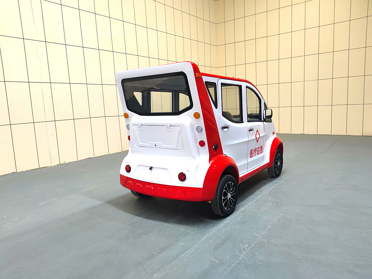 5座封閉醫(yī)院巡邏車CAR-XL05YY16-FBb.jpg