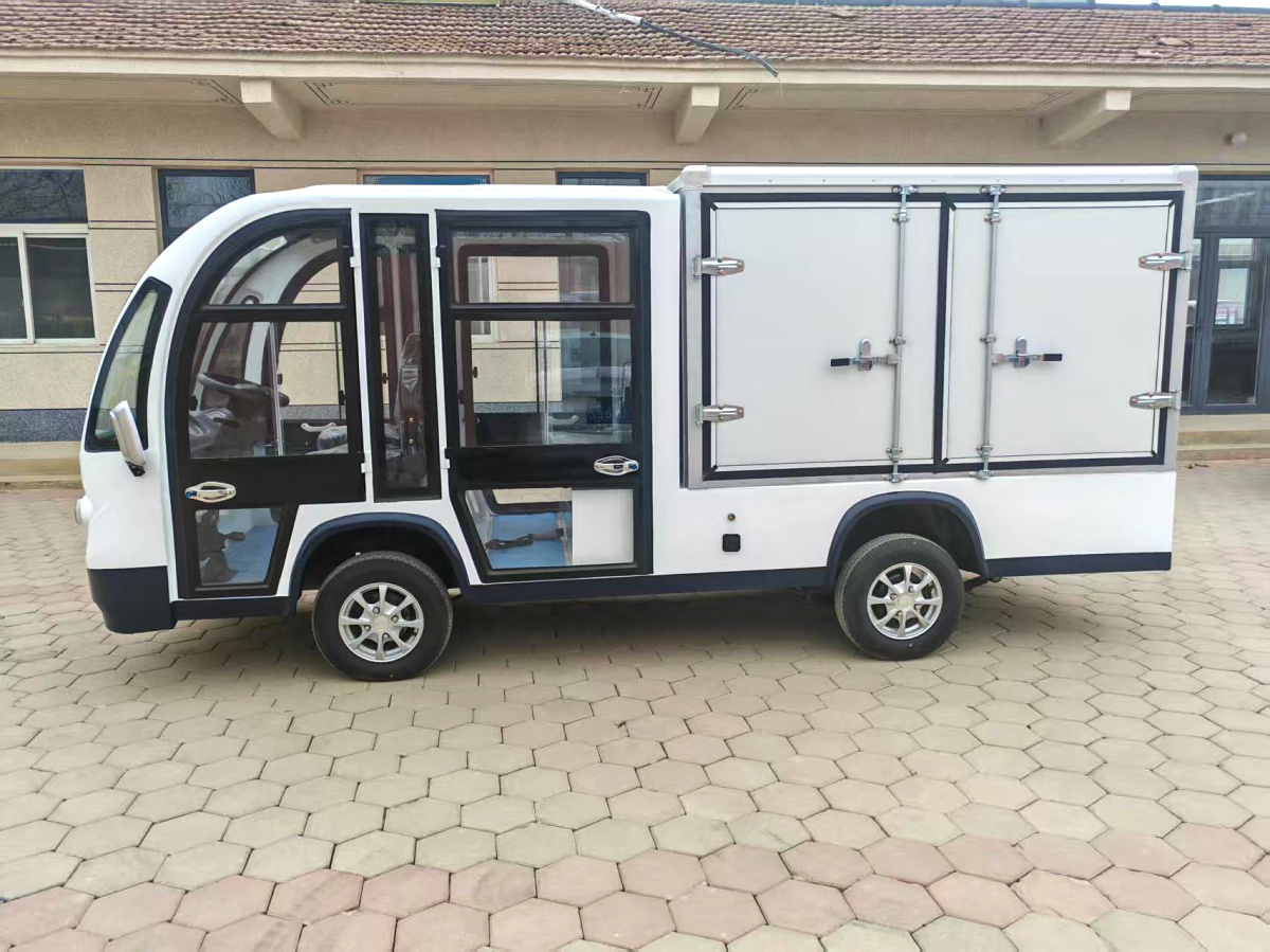 5座封閉送餐車CAR-SC05-BZ01-FBa.jpg