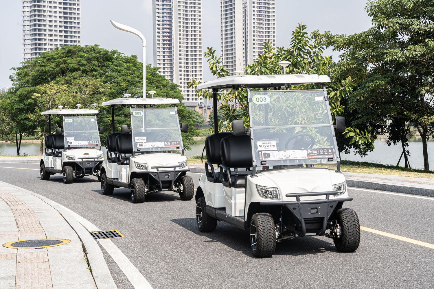 4座無人駕駛觀光車CAR-GF04ZD3.jpg