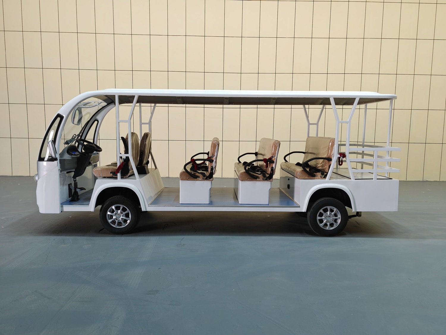 11座游覽車CAR-YL11BZe.jpg