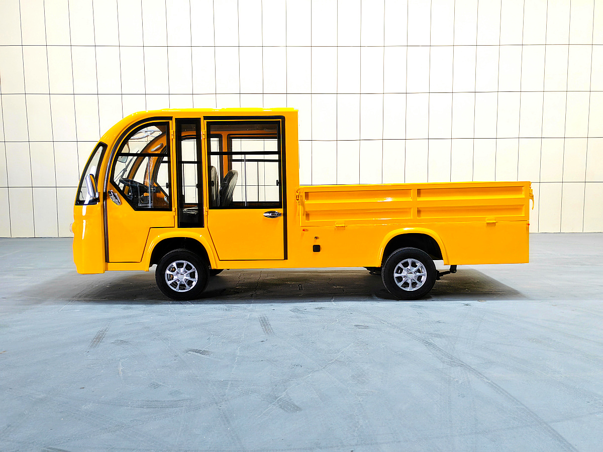 4座電動斗式貨車封閉式CAR-YL11HDBZ01-FBd.jpg